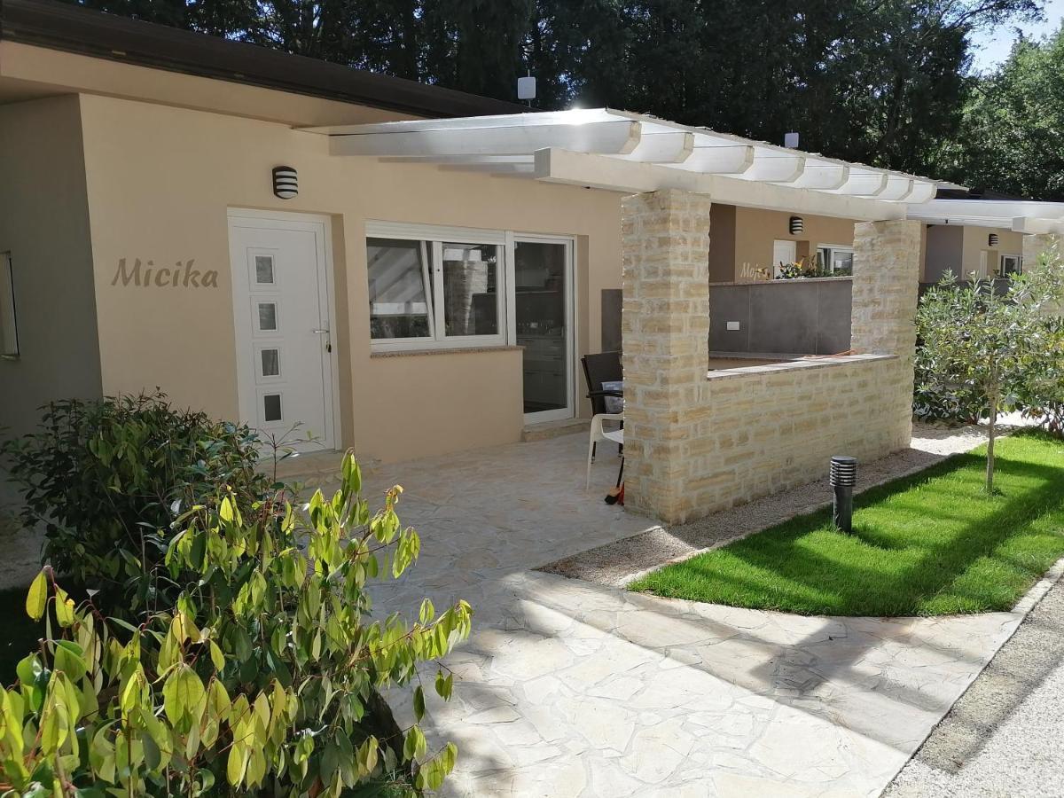 Holiday Park Mimoza Basanija Ngoại thất bức ảnh